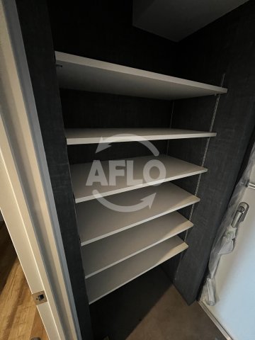 収納　LuXe梅田北　玄関収納