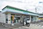 コンビニ　ファミリーマート熊野川角店（コンビニ）まで909m