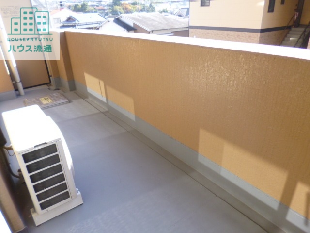 バルコニー　※別号室反転タイプ☆