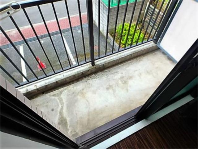 バルコニー　別部屋の参考写真です