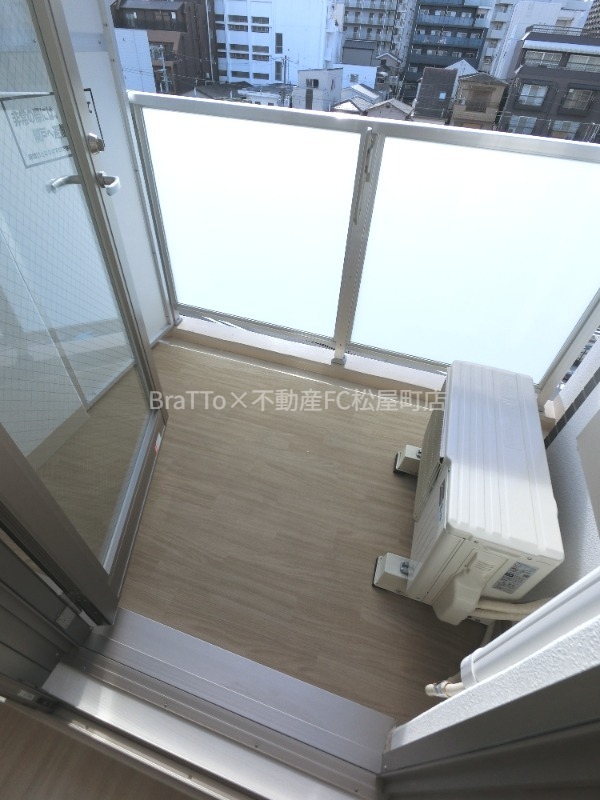 バルコニー　バルコニー