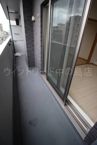 バルコニー　詳細は、ウィンドワード中の島までご相談下さい。