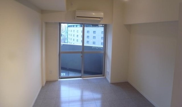 居室・リビング　きれいな洋室です