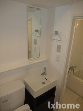 洗面設備　朝の身支度には欠かせない独立洗面化粧台