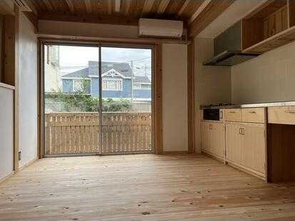 居室・リビング　内見可能♪お電話がご案内スムーズです♪オンラインもOK♪