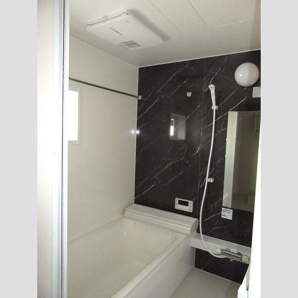 バス・シャワールーム　浴室