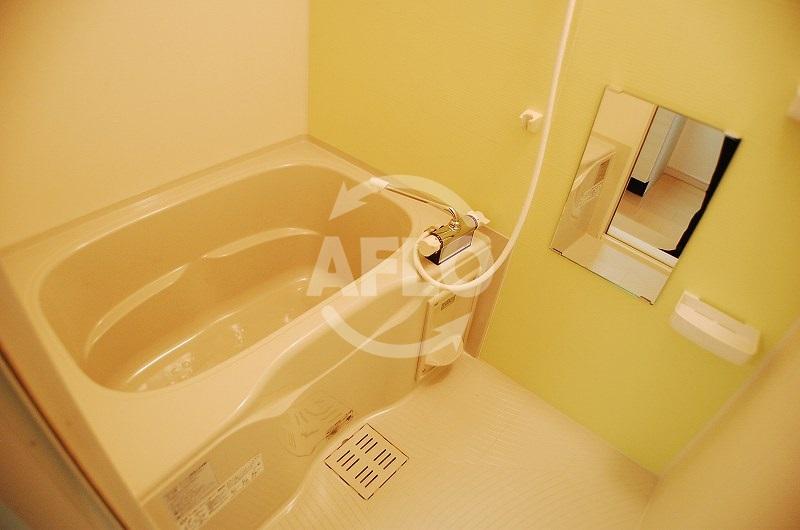 バス・シャワールーム　アドバンス難波ウインズ　浴室換気乾燥暖房機付バスルーム