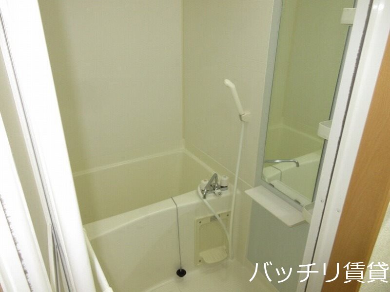 バス・シャワールーム　※別号室イメージの為、現状を優先致します