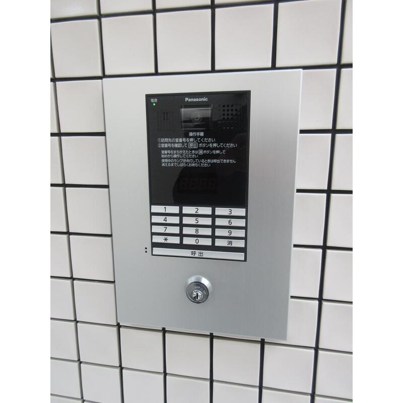 エントランス　オートロックでセキュリティ安心♪