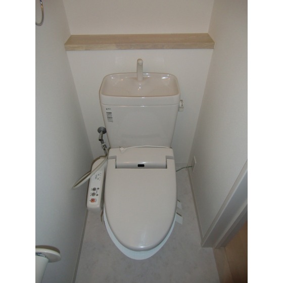 トイレ　シャワートイレ