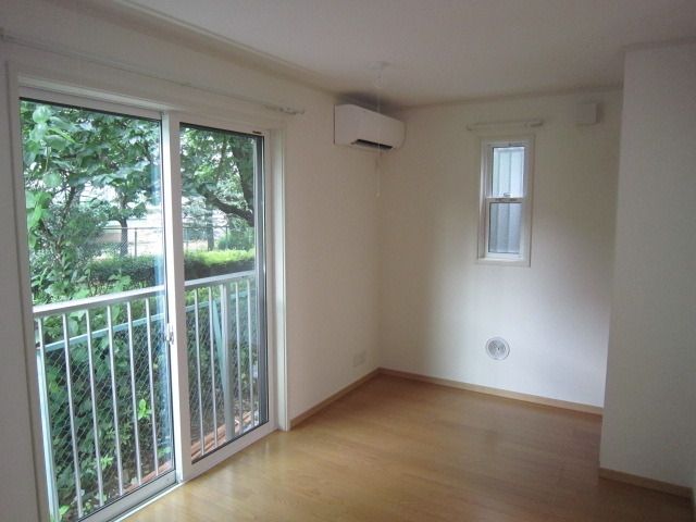 居室・リビング　居室