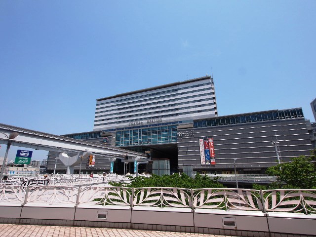 ショッピングセンター　アミュプラザ小倉（ショッピングセンター）まで628m