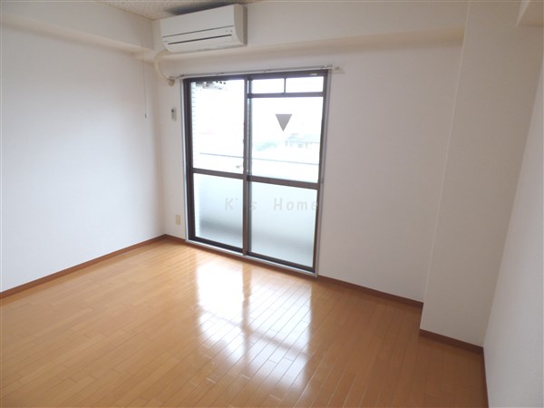 居室・リビング　陽当たり良好・オートロック完備！