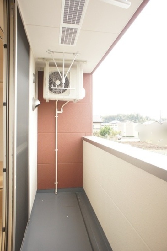 バルコニー　図面と現状に相違がある場合には現状を優先