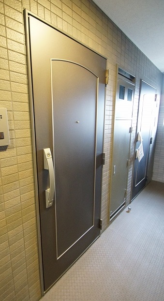 玄関　ダブルロック・ディンプルキー