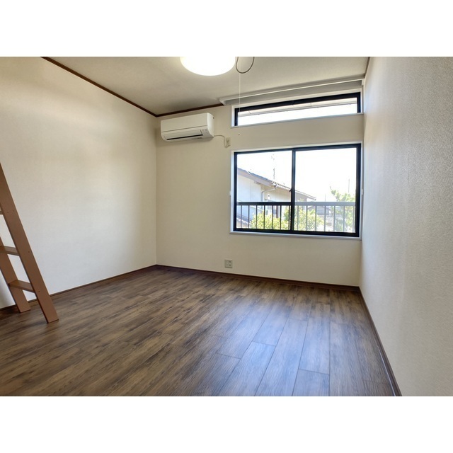 居室・リビング　洋室