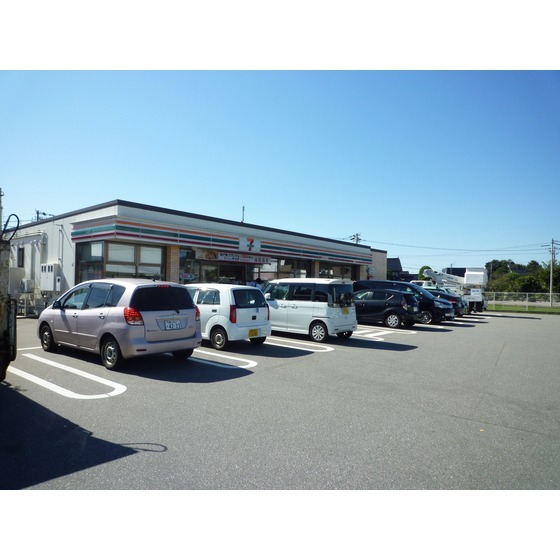 コンビニ　セブンイレブン富山豊田本町１丁目（コンビニ）まで199m