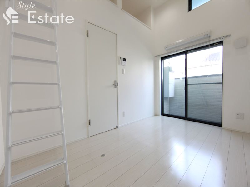 居室・リビング　リビング★クローゼット付★エアコン付