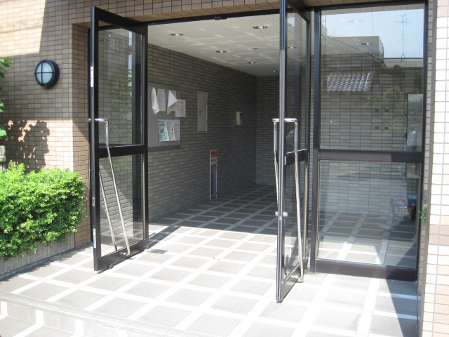 エントランス　ブランシュピア味美