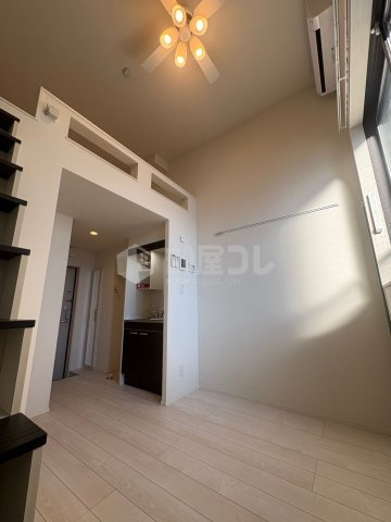 居室・リビング　（同仕様画像）