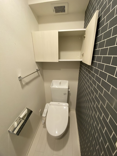 トイレ　ウォシュレット付き！