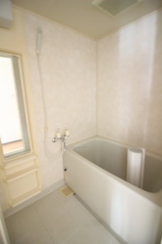 バス・シャワールーム　参考：他号室写真