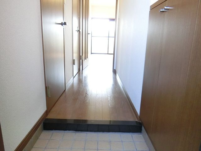 玄関　リベラいわき