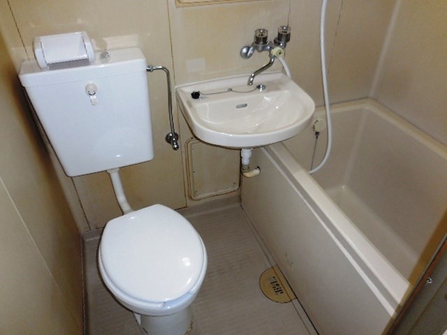 バス・シャワールーム