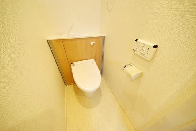 トイレ　同施工会社様イメージです