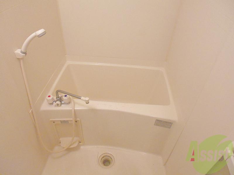 バス・シャワールーム　なんてったってセパレート。あったかーい浴槽に入りましょう