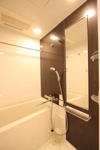 バス・シャワールーム　（別タイプ参考写真）LA.XEBEC東十条　北区東十条2