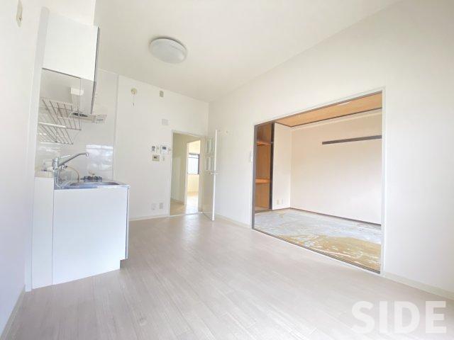 居室・リビング　※別号室参考画像