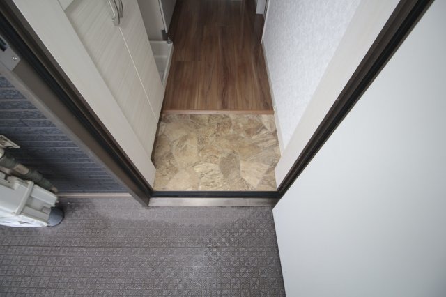 玄関　きれいな玄関です♪