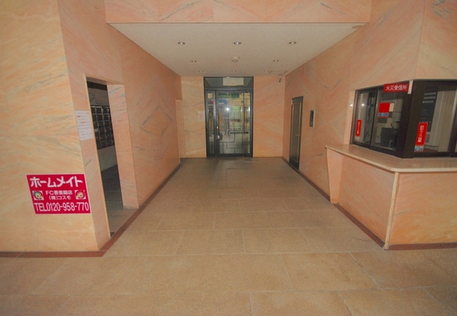 ロビー　エントランス内