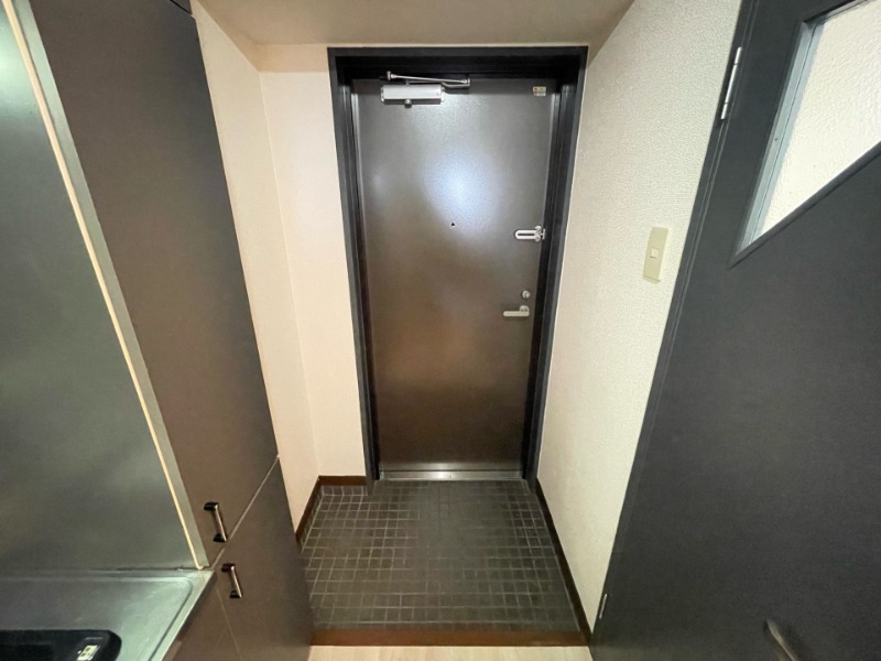 玄関　別号室イメージ