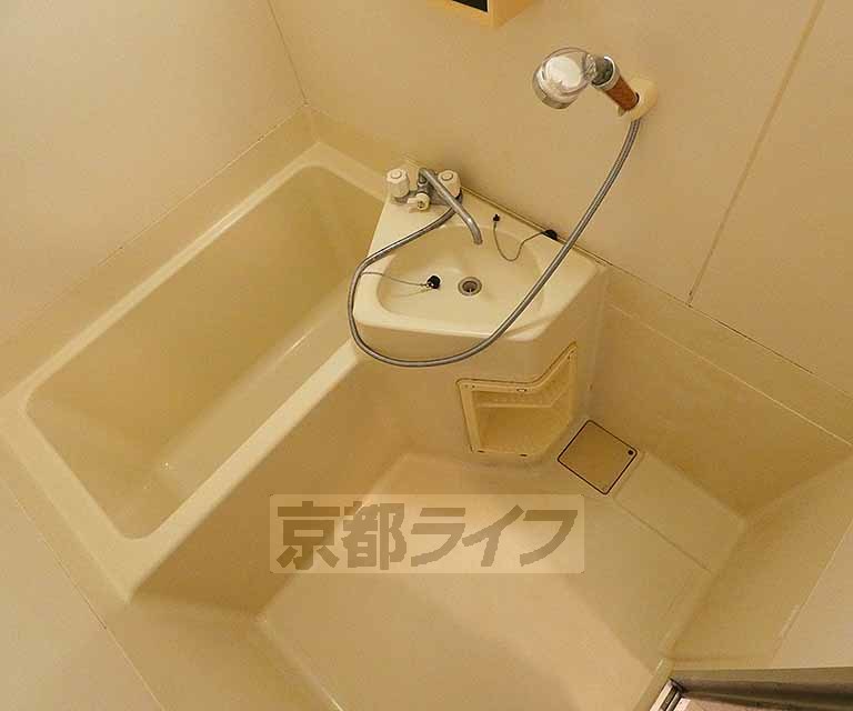 バス・シャワールーム　浴室です