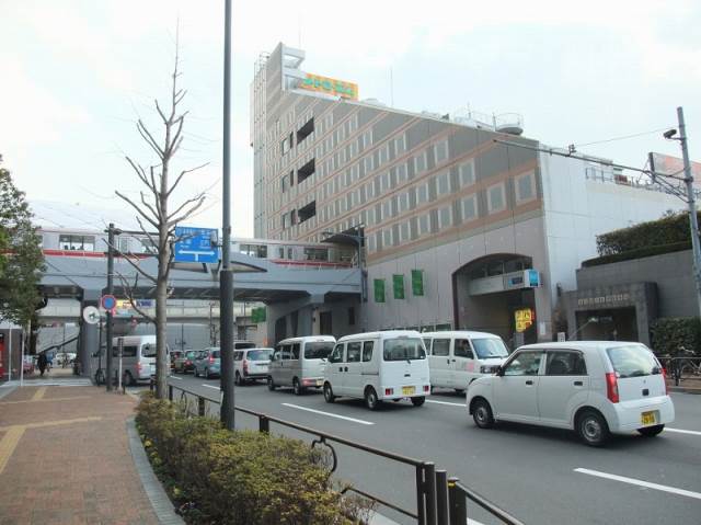 ショッピングセンター　メトロ・エム後楽園（ショッピングセンター）まで581m