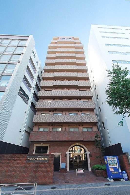 建物外観　鉄骨鉄筋コンクリート造・総戸数は89戸です。