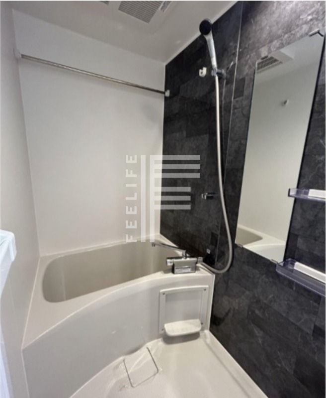 バス・シャワールーム　別部屋の写真です、ご参考までに。