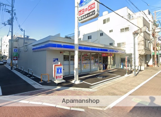 コンビニ　（コンビニ）まで208m