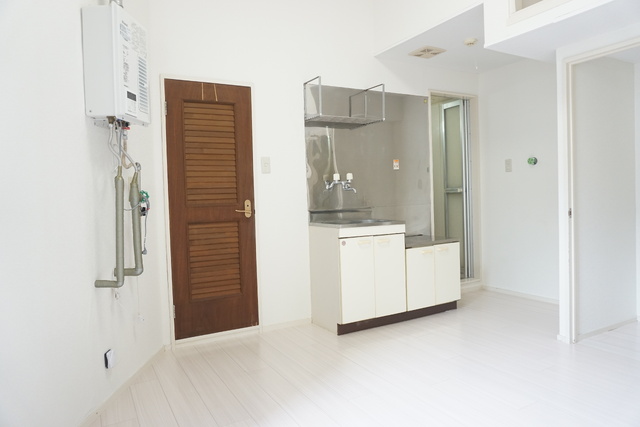 その他部屋・スペース　★洋室８帖です★