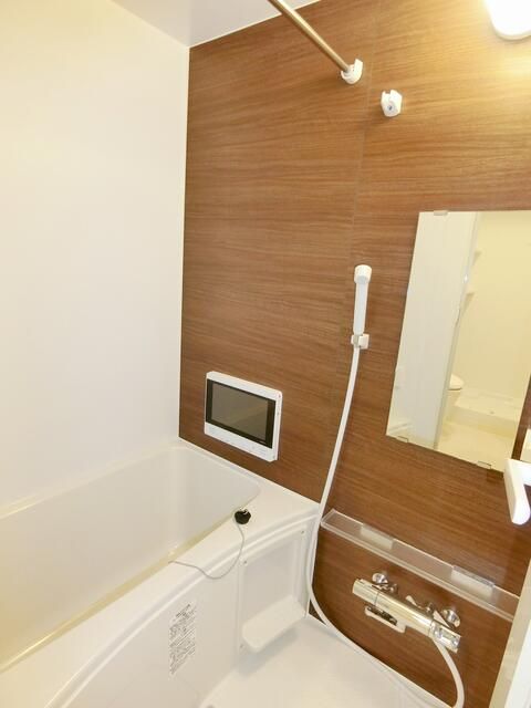 バス・シャワールーム　■浴室暖房乾燥機能■追焚機能バス