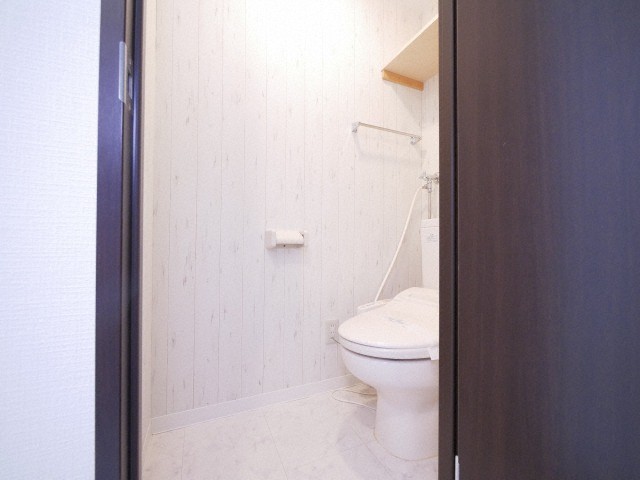トイレ　ウォシュレット設置済みです！