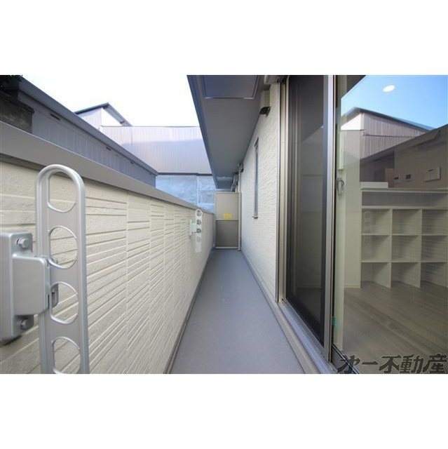 バルコニー　バルコニー