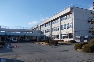 中学校　根城中学校（中学校）まで1500m