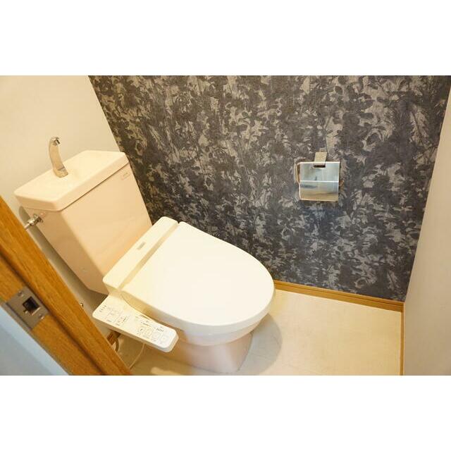 トイレ　温水洗浄便座あります！