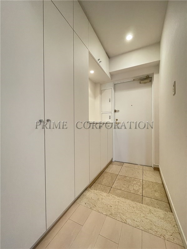 玄関　※参考写真※