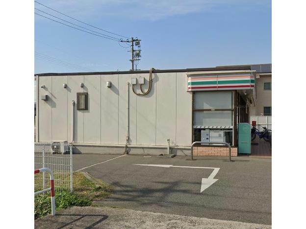 コンビニ　セブンイレブン福山東手城3丁目店（コンビニ）まで335m