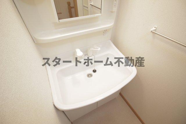 洗面設備　洗面所です