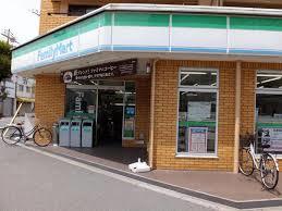 コンビニ　ファミリーマート 三国本町二丁目店（コンビニ）まで76m